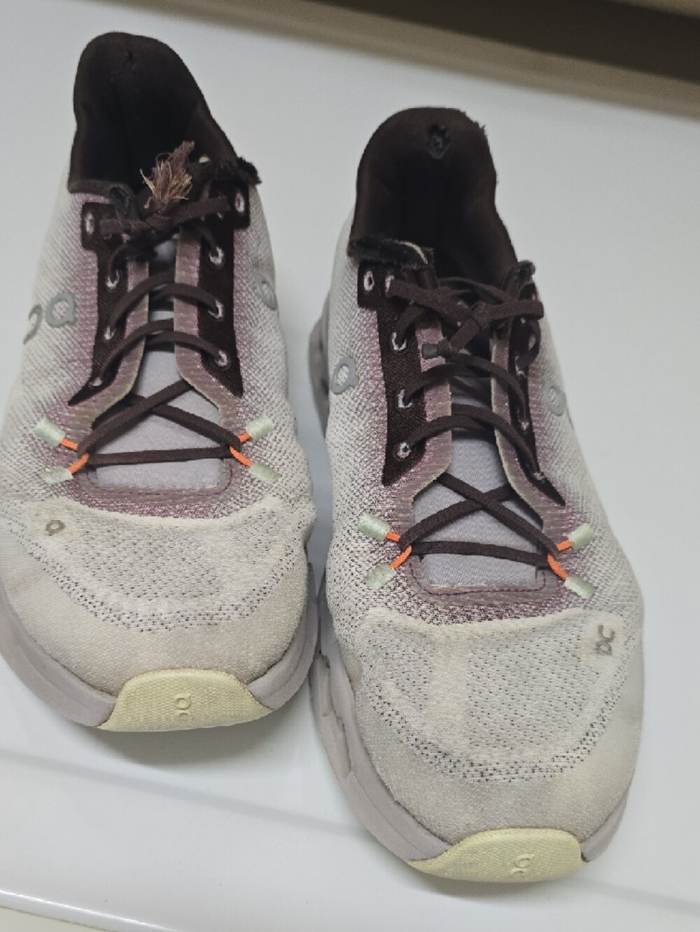 On Running Cloudtilt White and Brown Women's Running Shoe - Picture 2 of 8